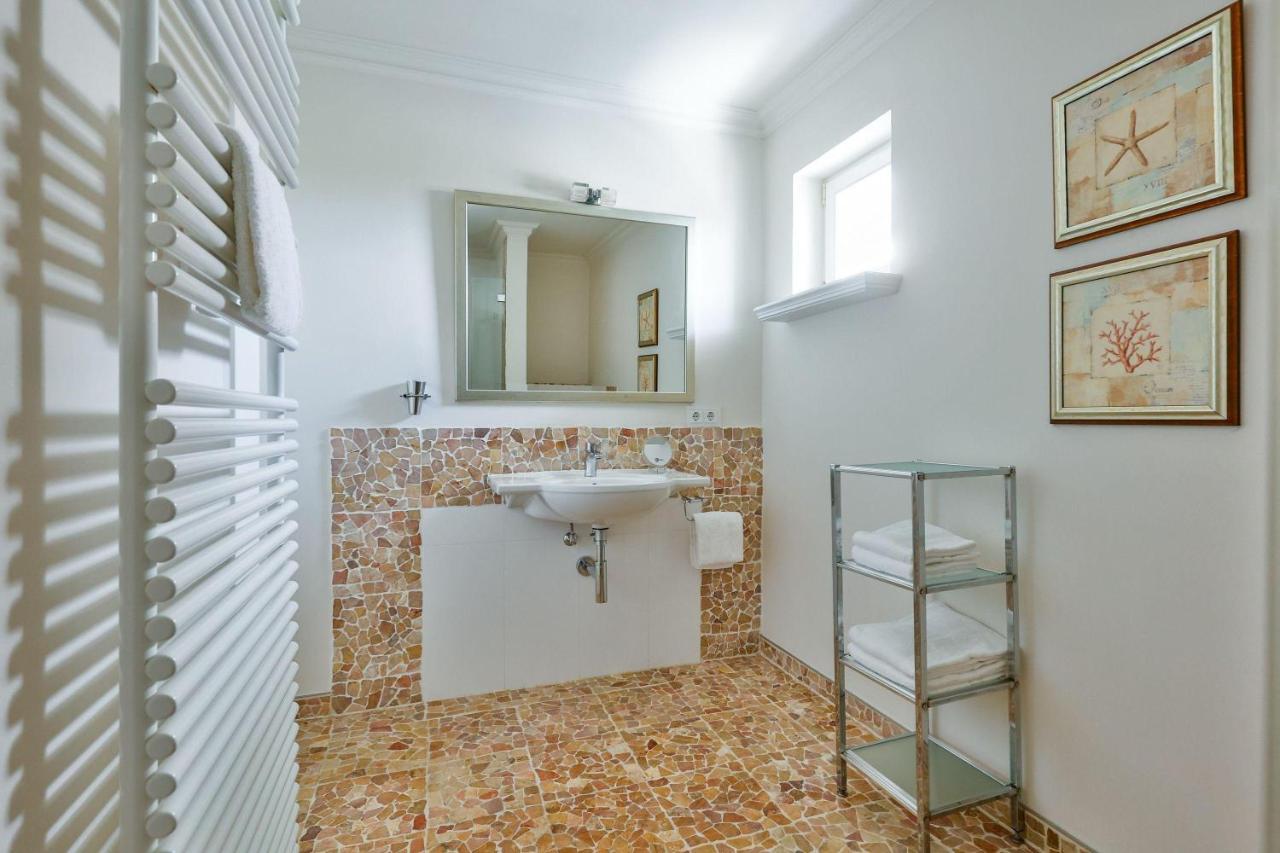 Apartment Min-soel